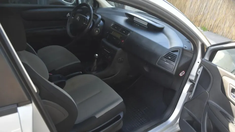 CITROEN C4 -