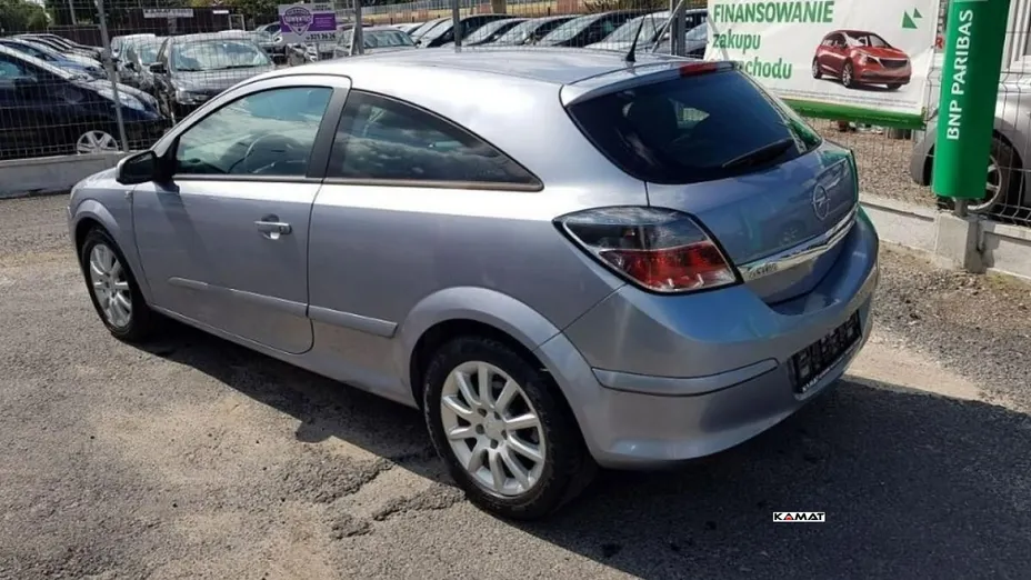 OPEL Astra -