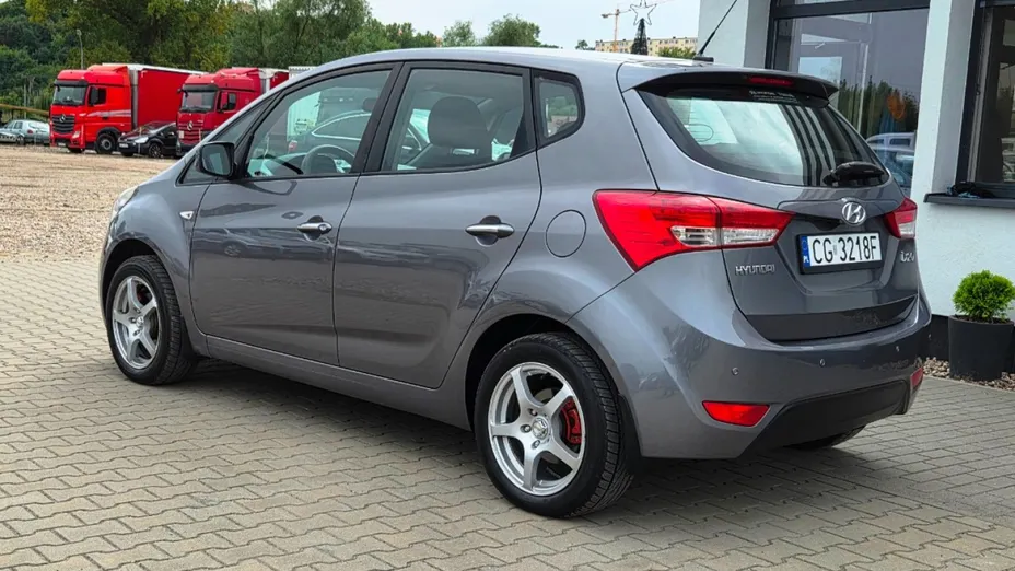 HYUNDAI ix20 -