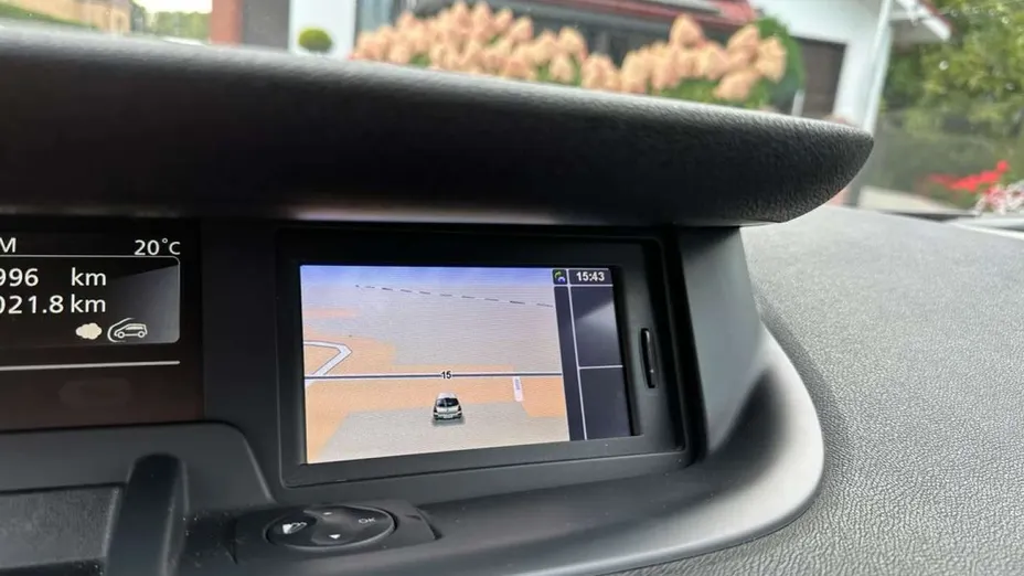 RENAULT Scenic -