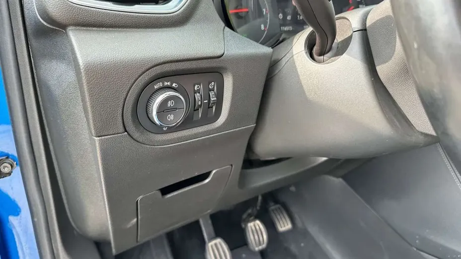 OPEL Grandland X -