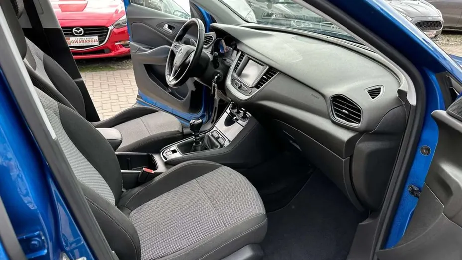 OPEL Grandland X -