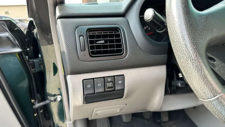 SUBARU Forester -