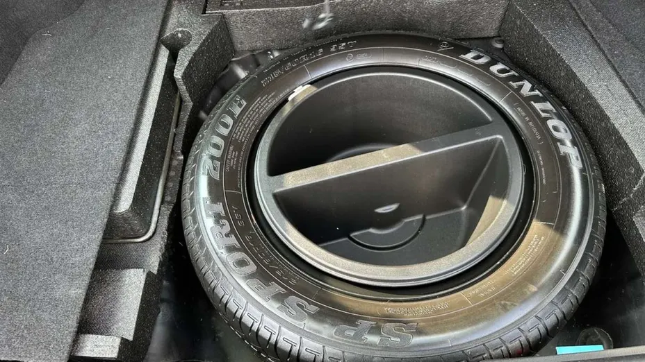 SUBARU Forester -
