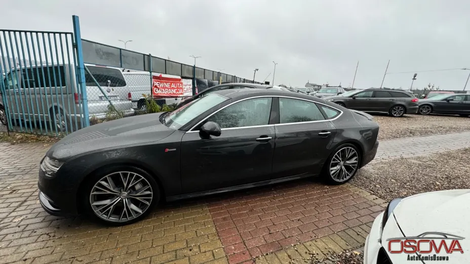 AUDI A7 -