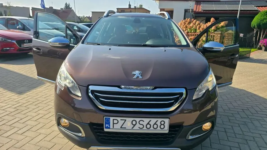 PEUGEOT 2008 -