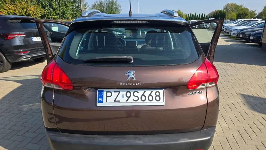 PEUGEOT 2008 -