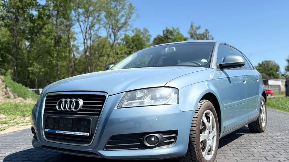 AUDI A3 Sportback -
