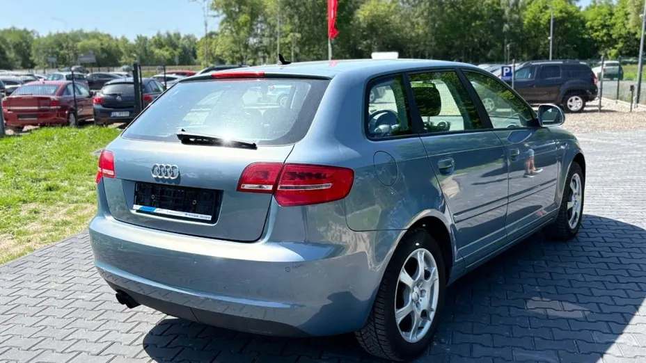AUDI A3 Sportback -