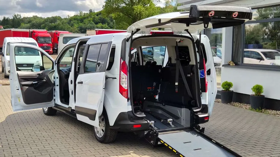 FORD Transit Connect -