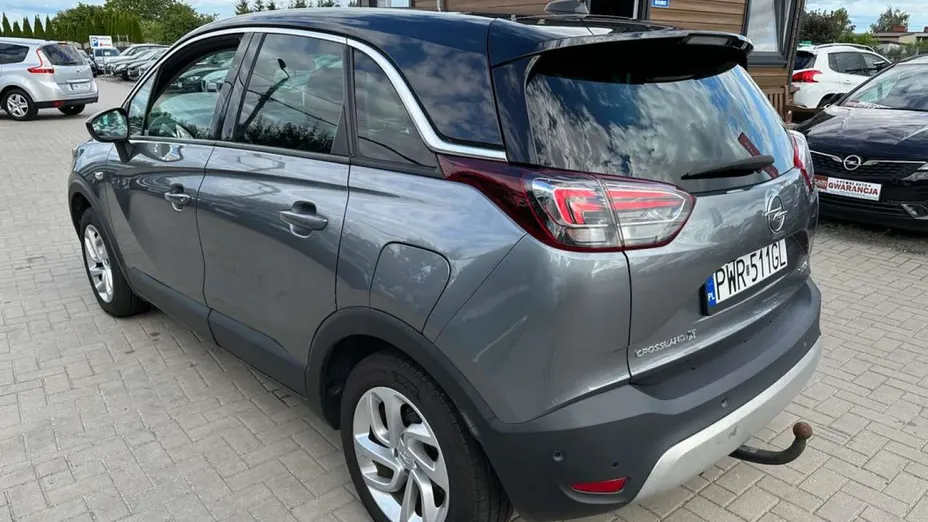 OPEL Crossland X -