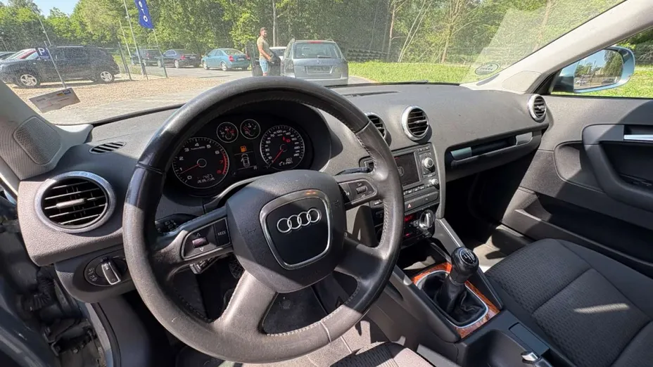 AUDI A3 Sportback -