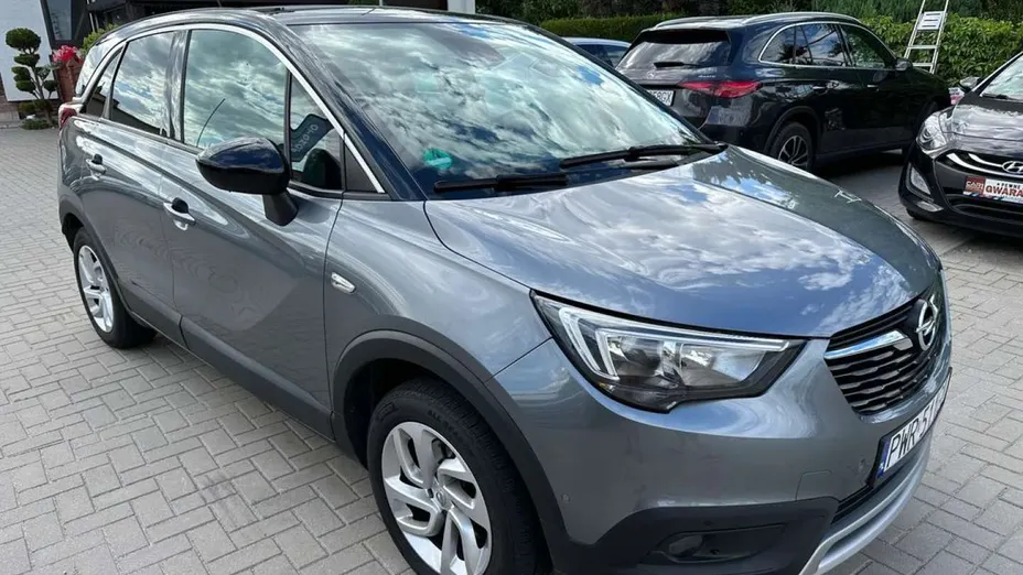 OPEL Crossland X -