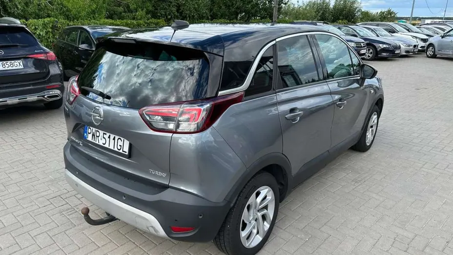 OPEL Crossland X -
