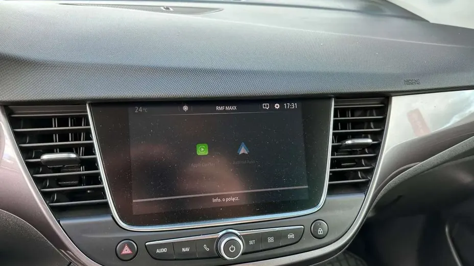 OPEL Crossland X -