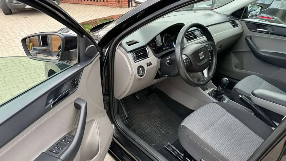 SEAT Toledo -