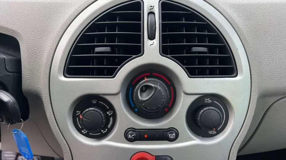 RENAULT Modus -