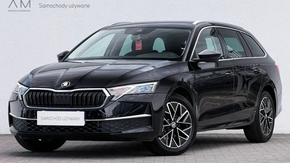 SKODA Octavia -