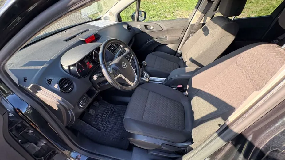OPEL Meriva -