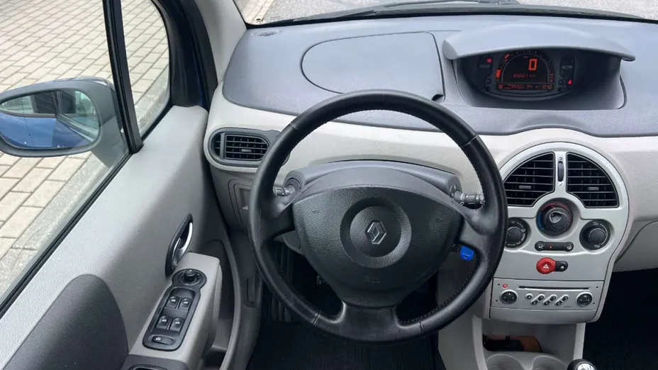 RENAULT Modus -
