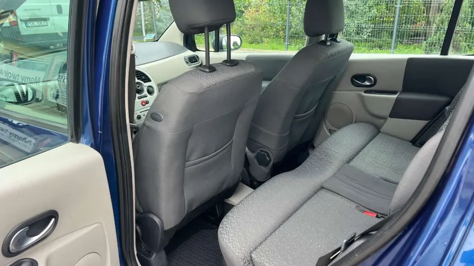 RENAULT Modus -