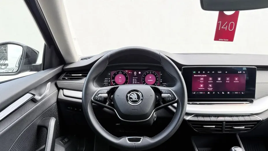 SKODA Octavia -