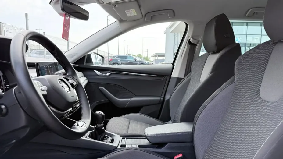SKODA Octavia -