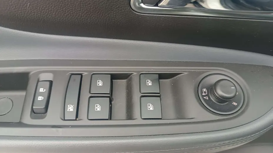 OPEL Mokka -