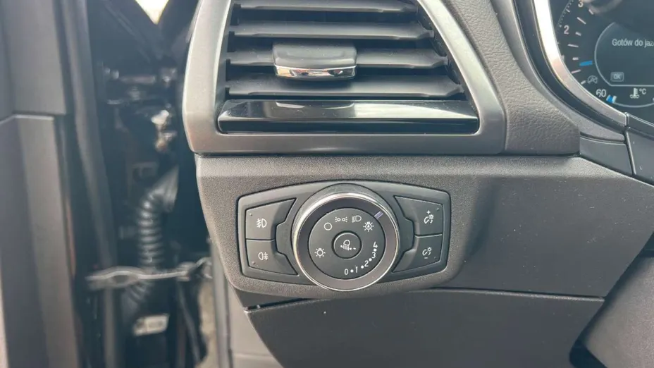 FORD Mondeo -