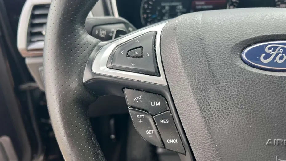 FORD Mondeo -