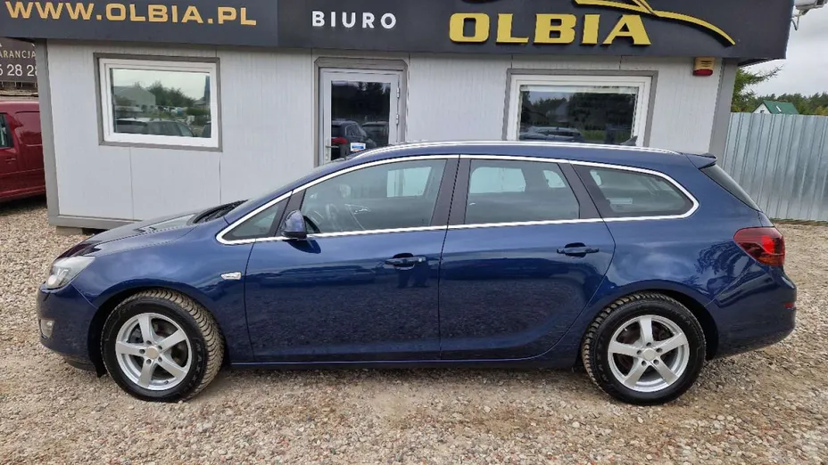 OPEL Astra -