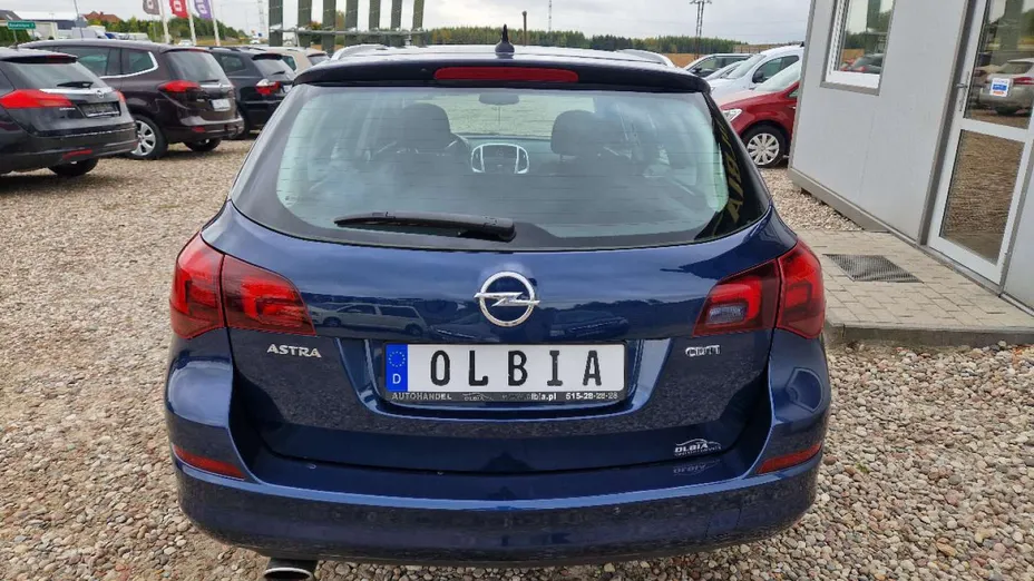 OPEL Astra -