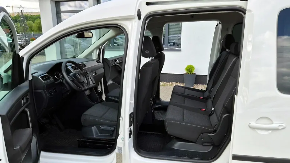 VOLKSWAGEN Caddy -
