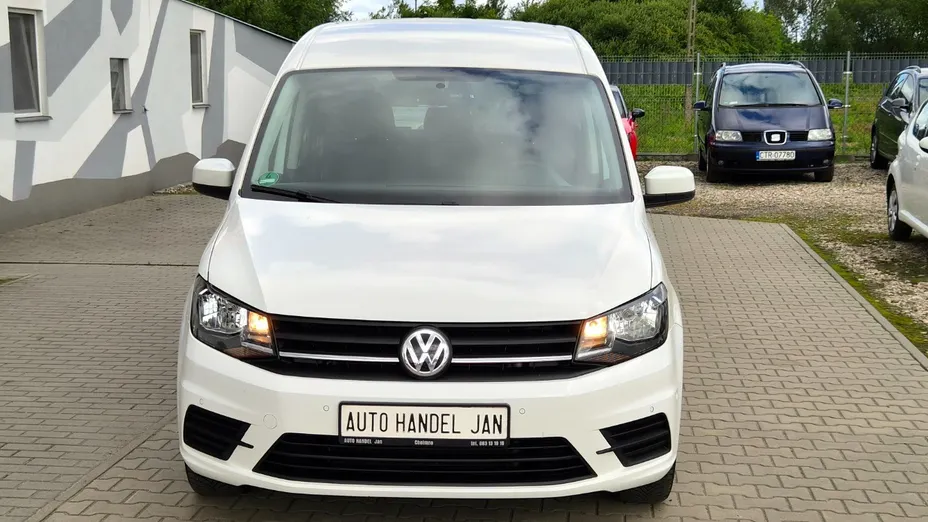 VOLKSWAGEN Caddy -