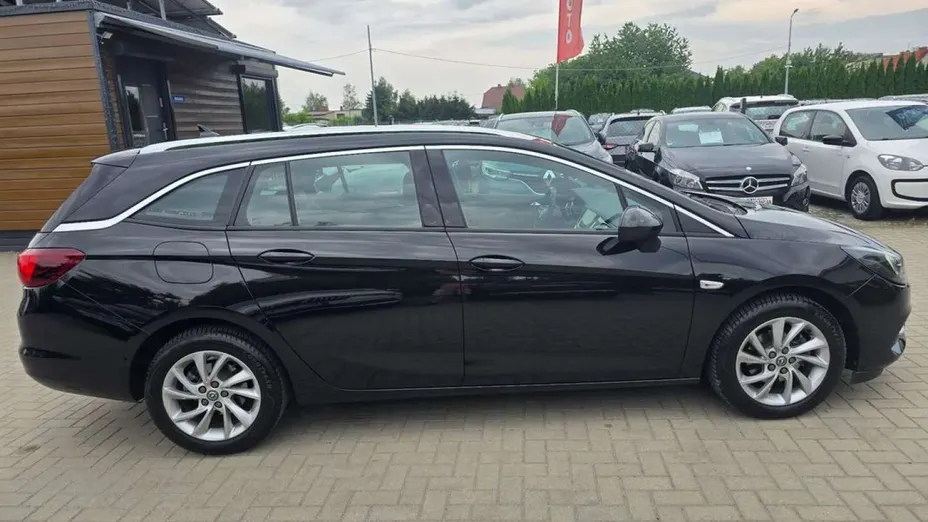 OPEL Astra -