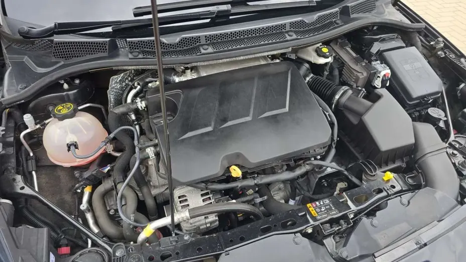 OPEL Astra -
