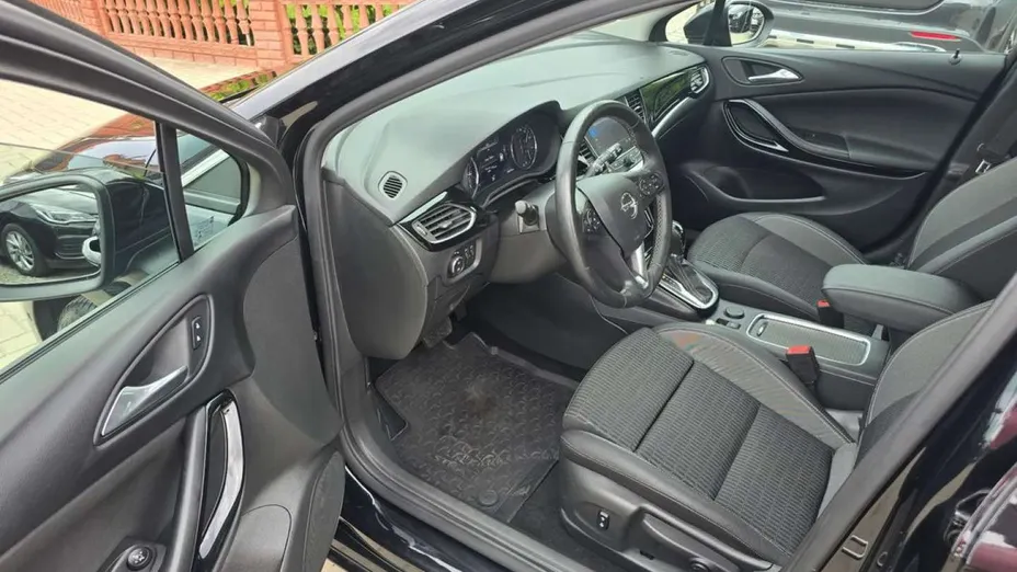 OPEL Astra -