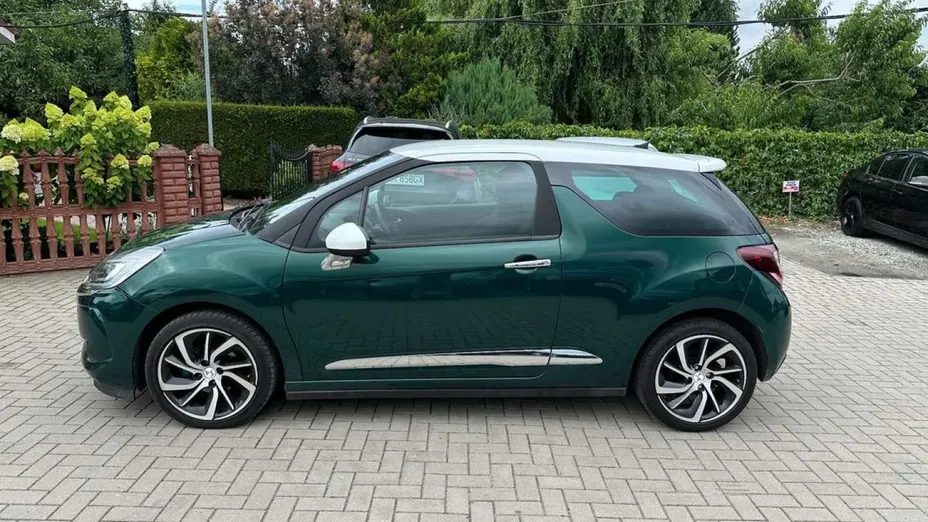 DS 3 -