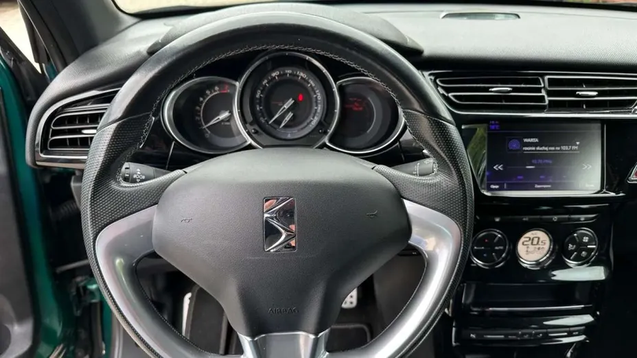 DS 3 -