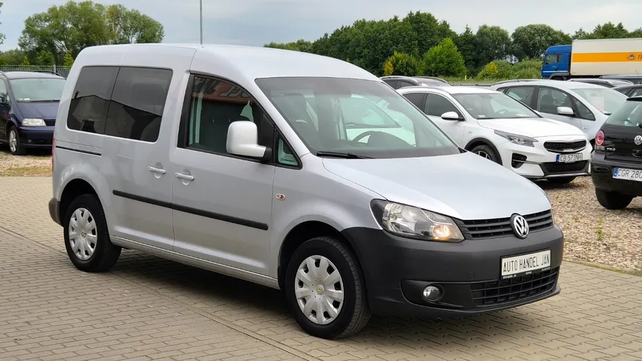 VOLKSWAGEN Caddy -