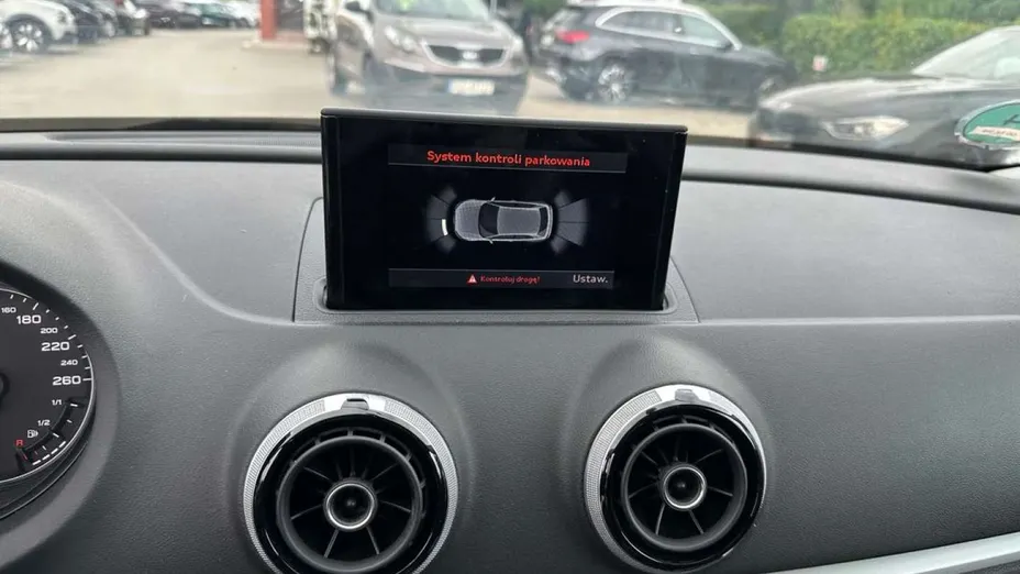 AUDI A3 -