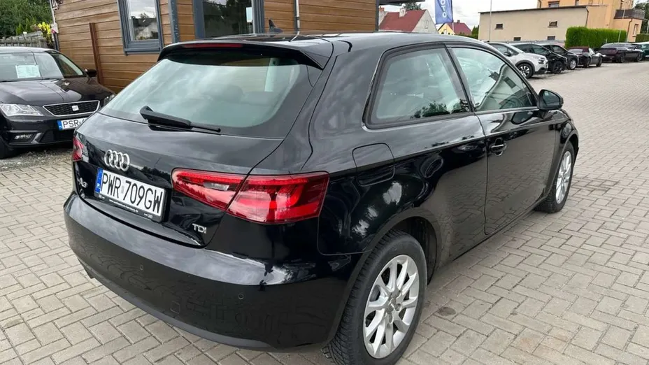 AUDI A3 -