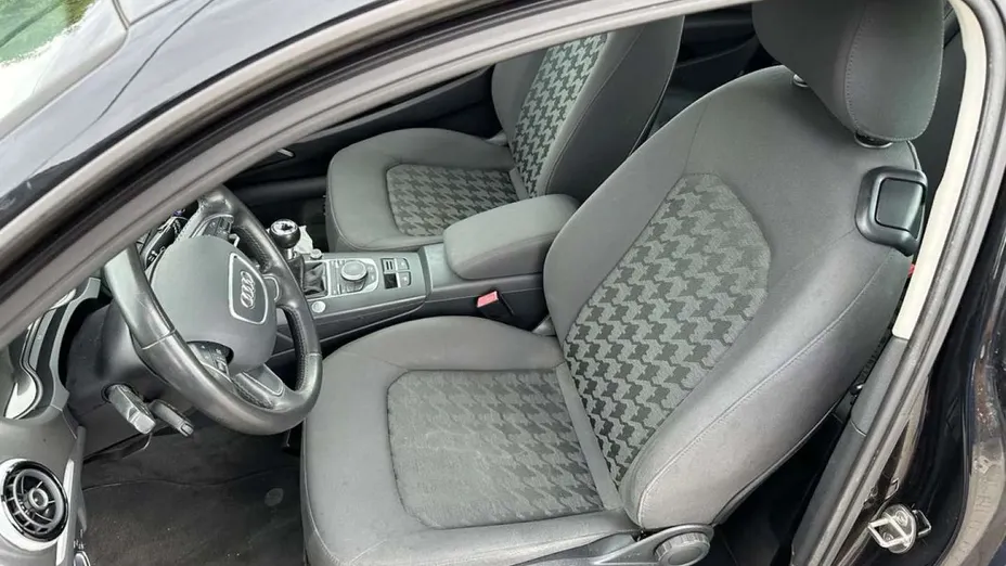 AUDI A3 -