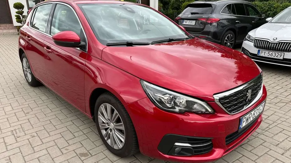 PEUGEOT 308 -