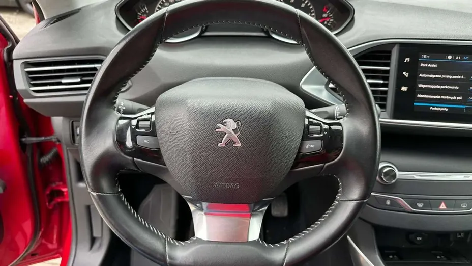 PEUGEOT 308 -