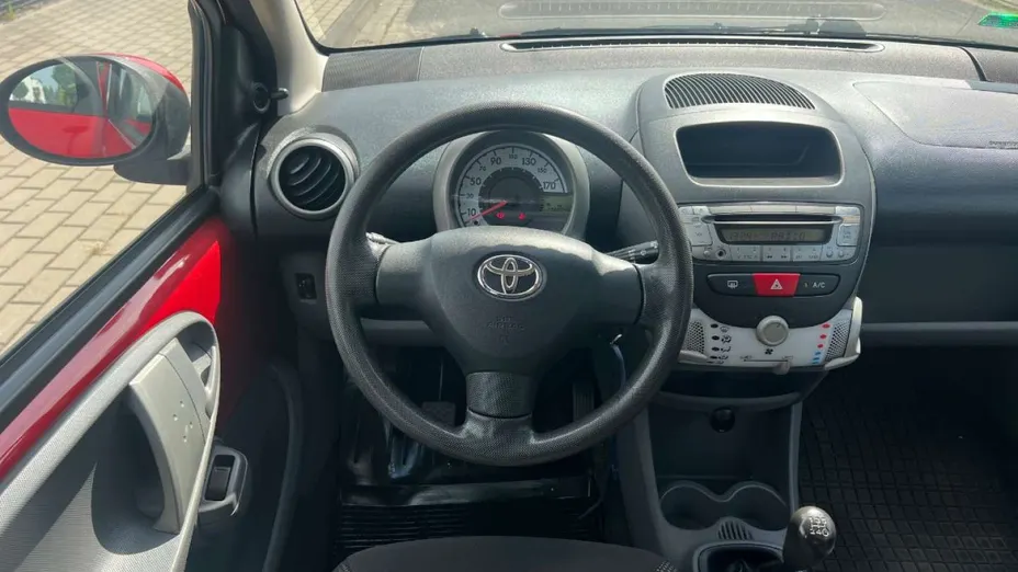 TOYOTA Aygo -
