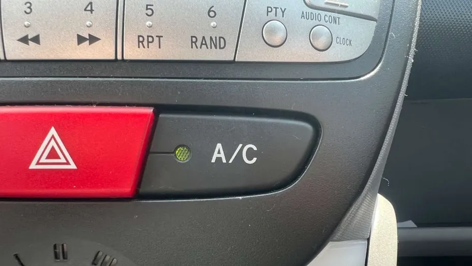 TOYOTA Aygo -