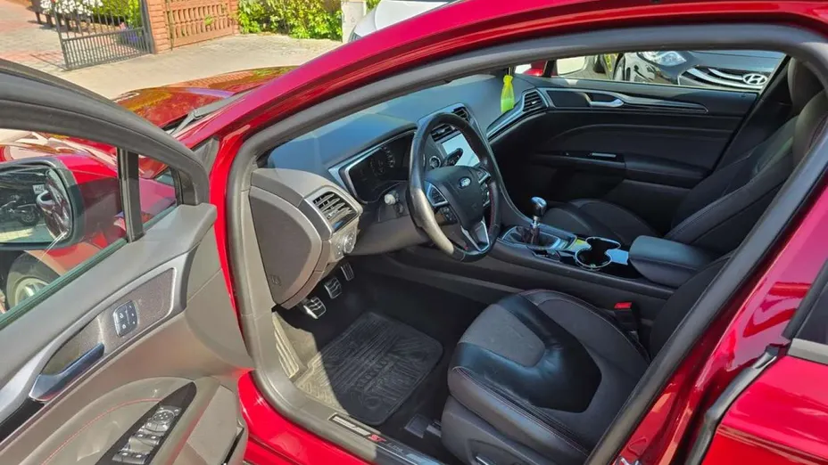 FORD Mondeo -