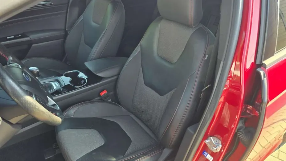FORD Mondeo -