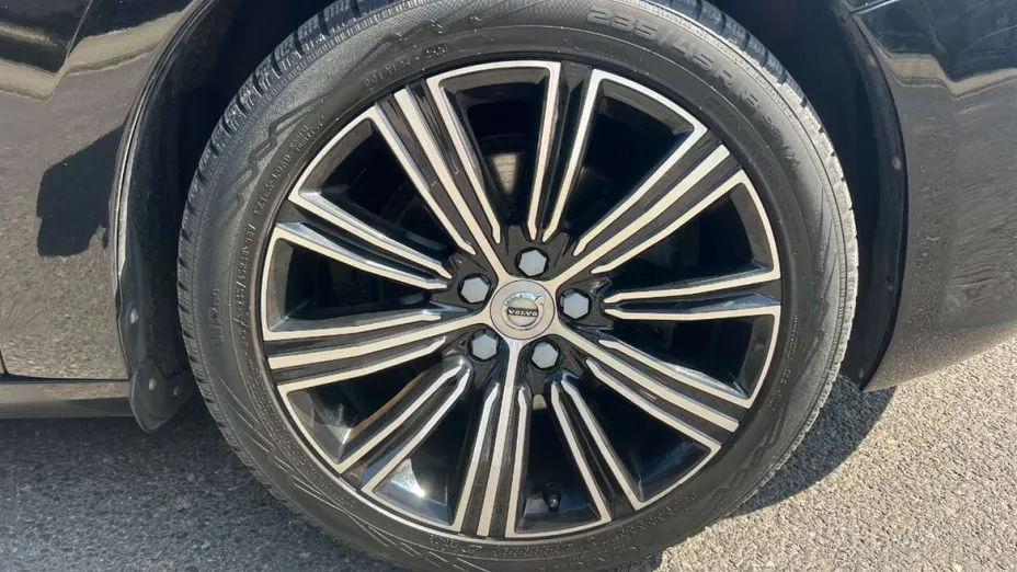 VOLVO S60 -